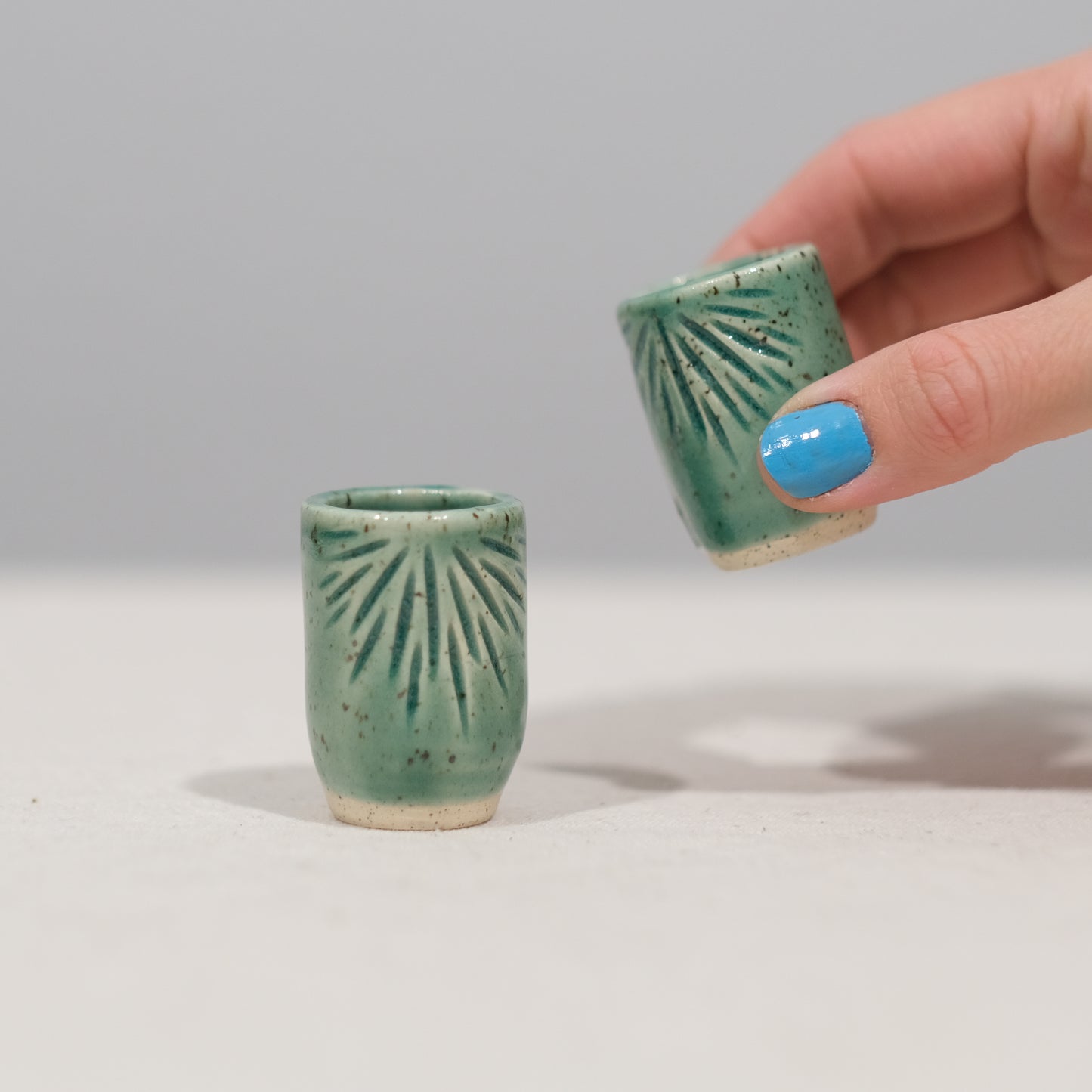 Aloe Shot Glass Pair