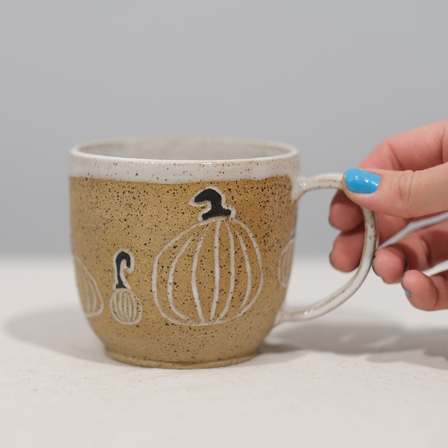 Sandy Pumpkin Mug - Large