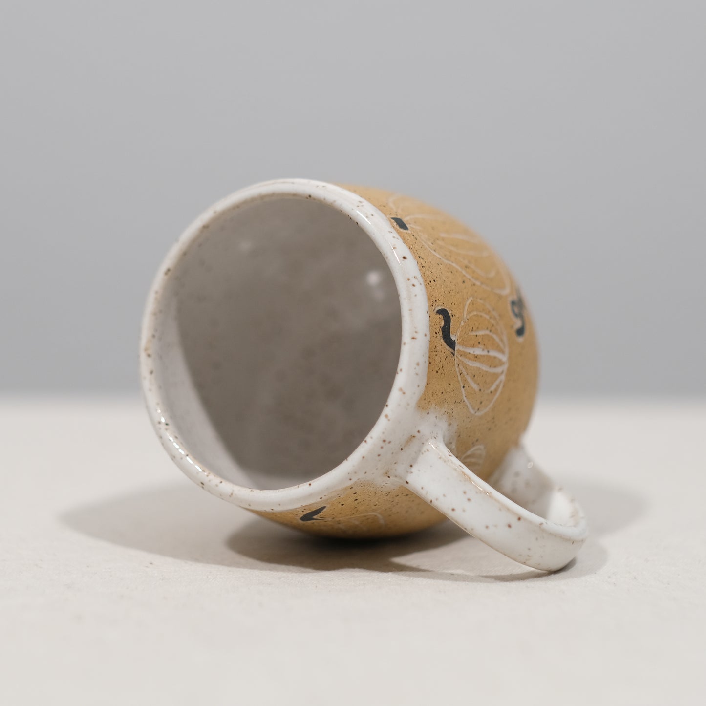 Sandy Pumpkin Mug