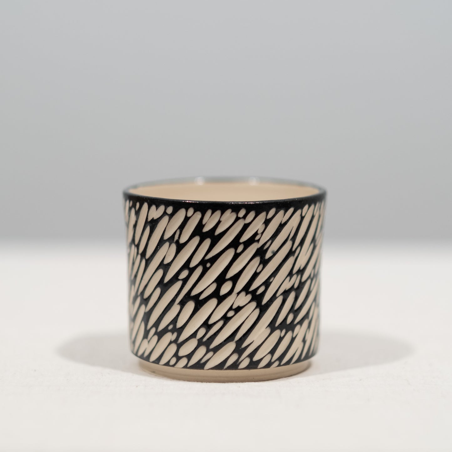 Black and White Sgraffito Carved Tumbler